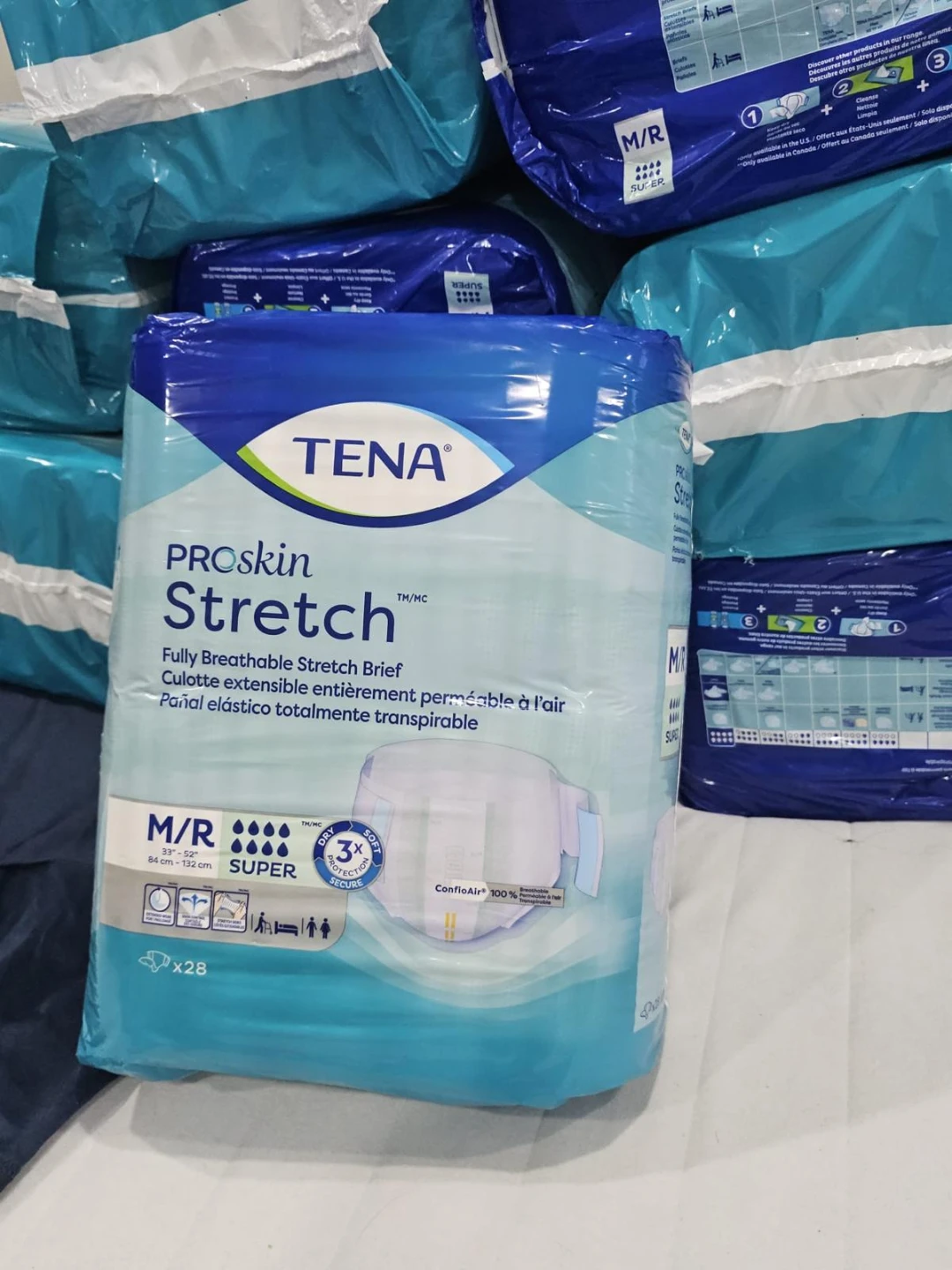 TENA ProSkin Stretch Super Incontinence Briefs M/R (28 count)