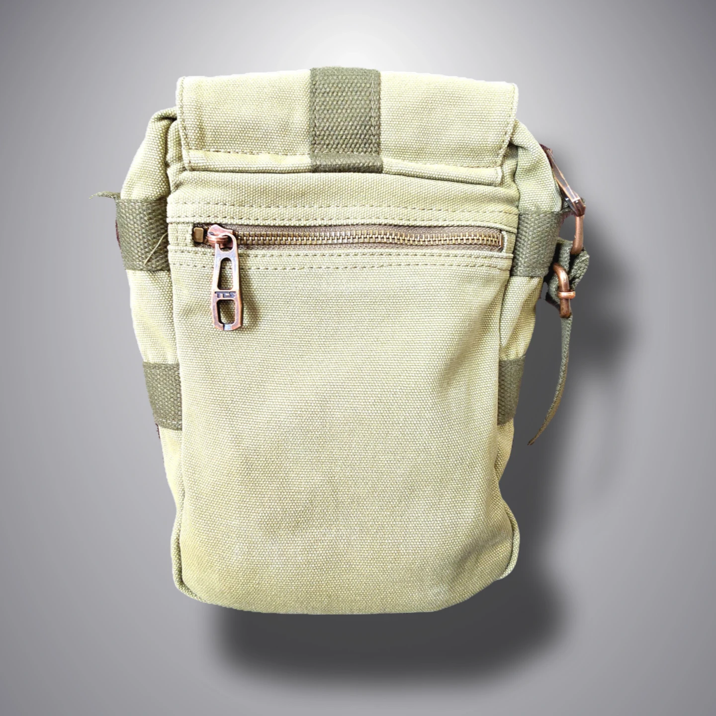 Military Green Canvas Crossbody - Excellent Condition - photo 3