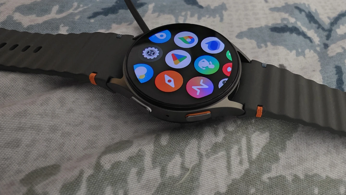 Samsung Galaxy Watch 7 - photo 3
