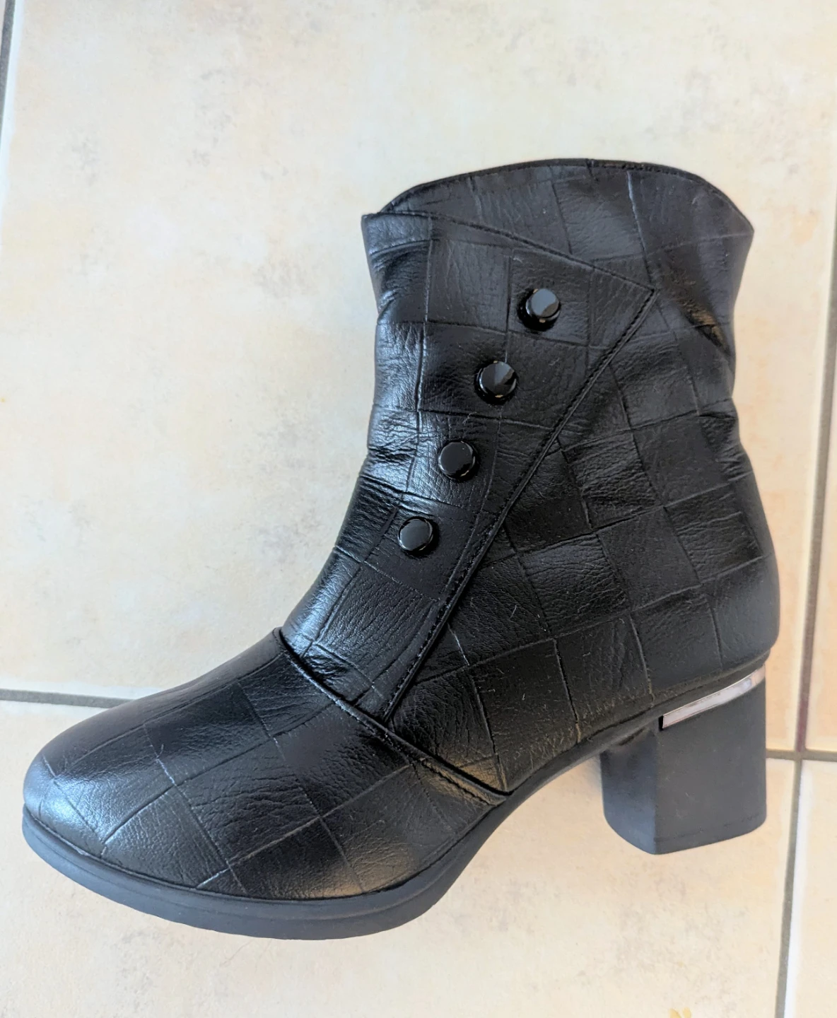 Black Faux Leather Ankle Boots Size 39 - photo 2