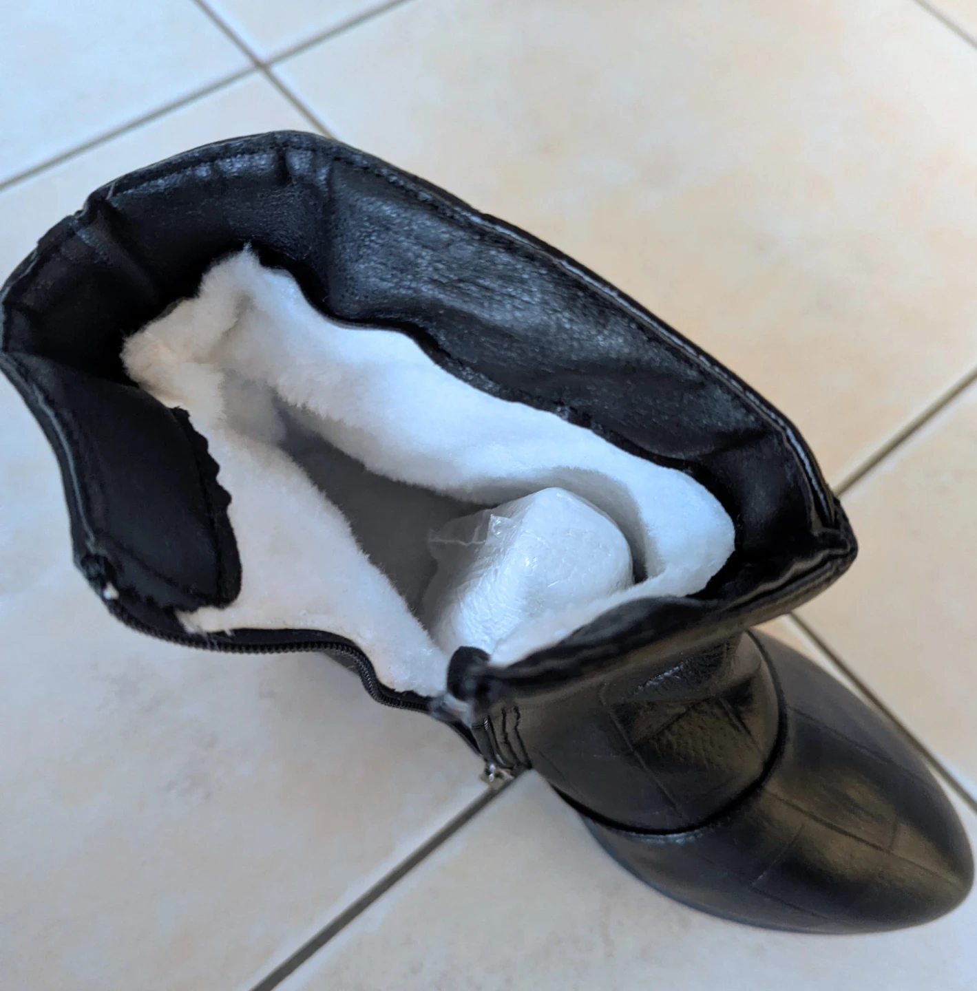 Black Faux Leather Ankle Boots Size 39 - photo 3