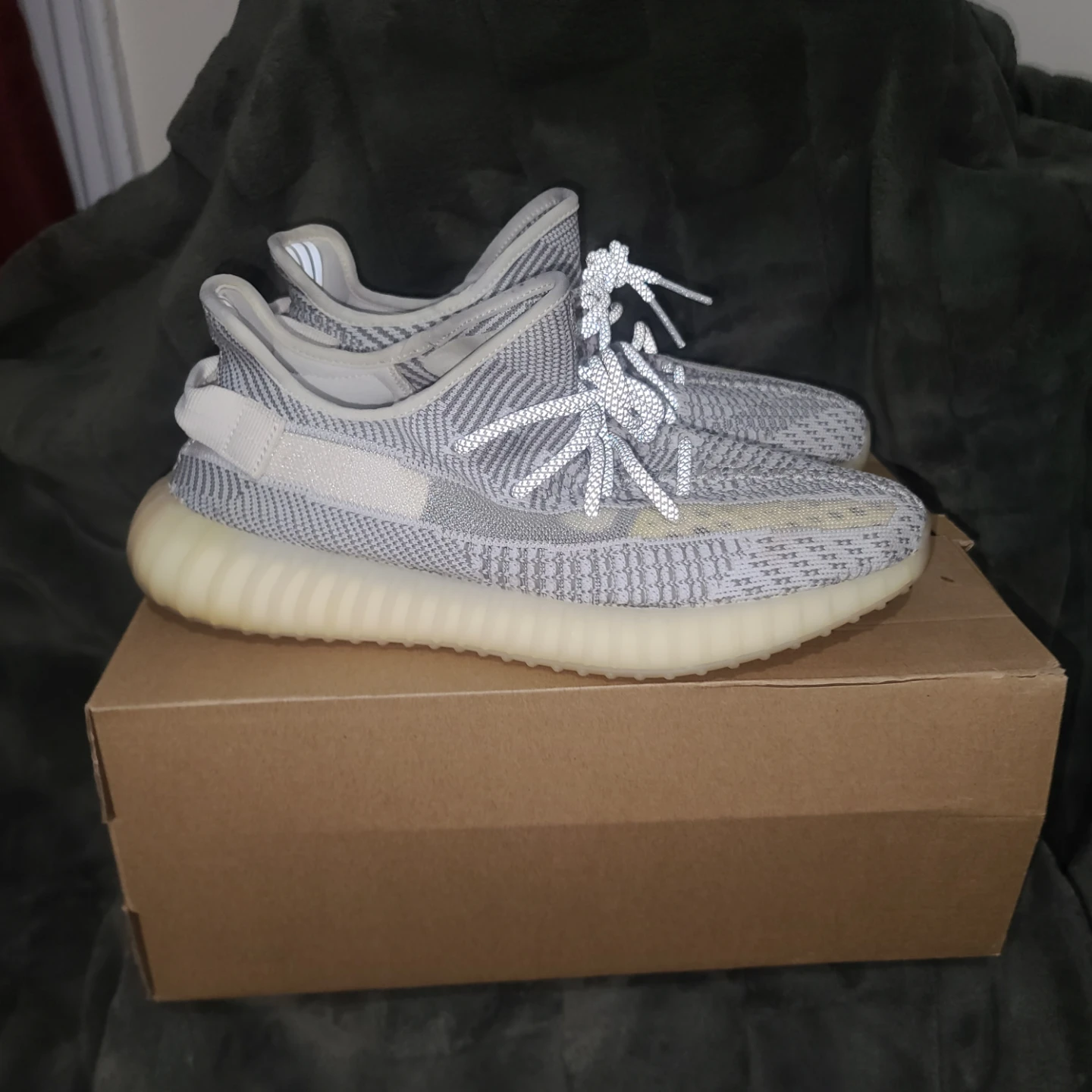 Adidas Yeezy Boost 350 V2 "Static" Sz 10 - photo 3