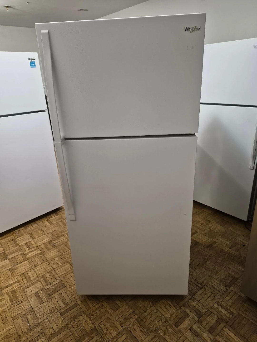 Whirlpool White Top Freezer Refrigerator