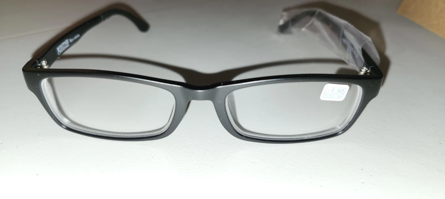 Reading Glasses -1.50 Magnification