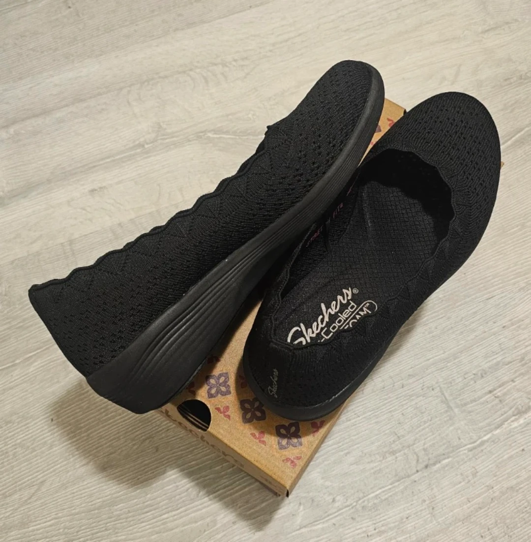 (NEW)Skechers Black Ballet Flats - Women's Size 7 - photo 3