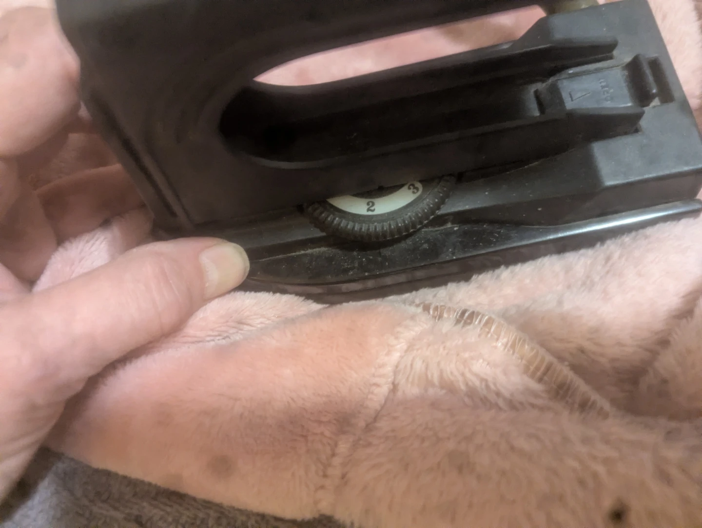 Black Travel Clothes Iron - photo 2