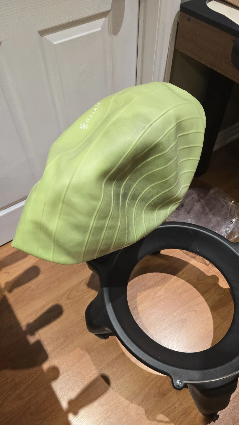 Gaiam Ergonomic Active Sitting Ball chair - photo 2