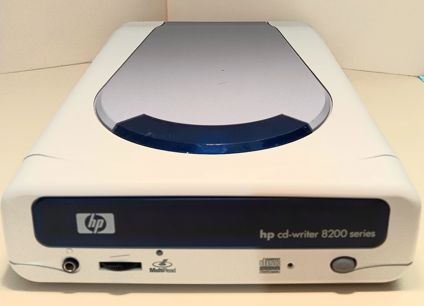 📀HP CD-Writer 8200 Series💿