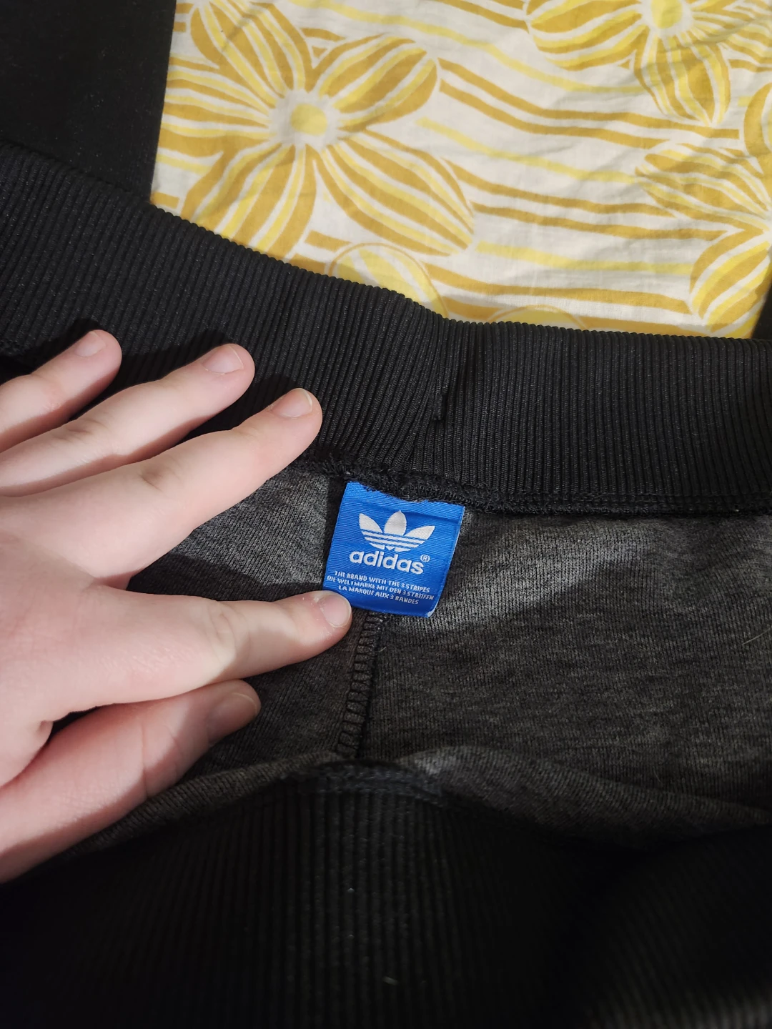 Black Adidas joggers with silver sparkle stripes - photo 5