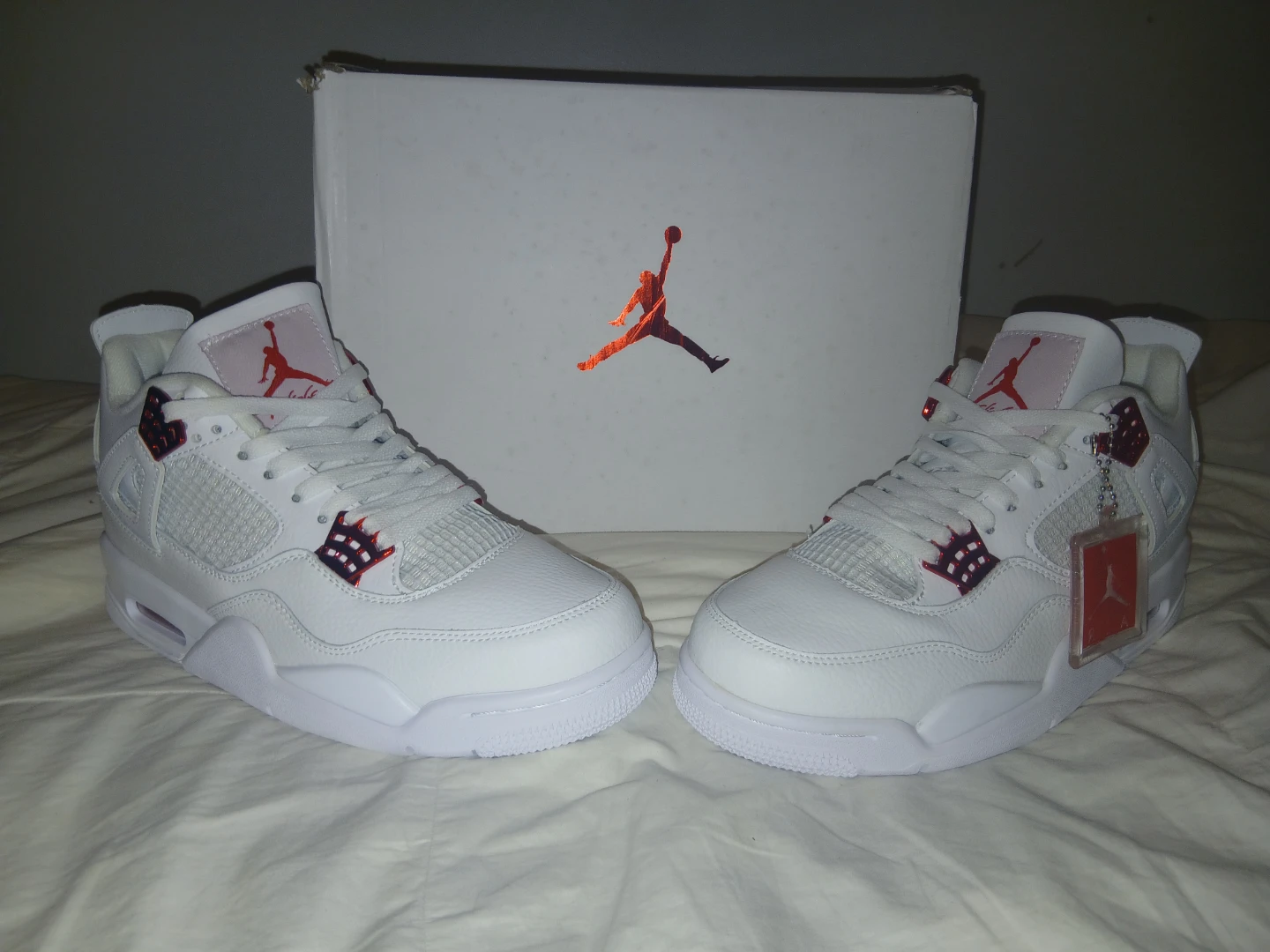 Air Jordan 4 White Red Sneakers