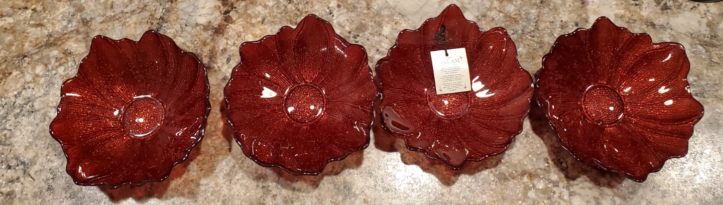 Set of 4 Decorative Red Serving Flower Glass Bowls