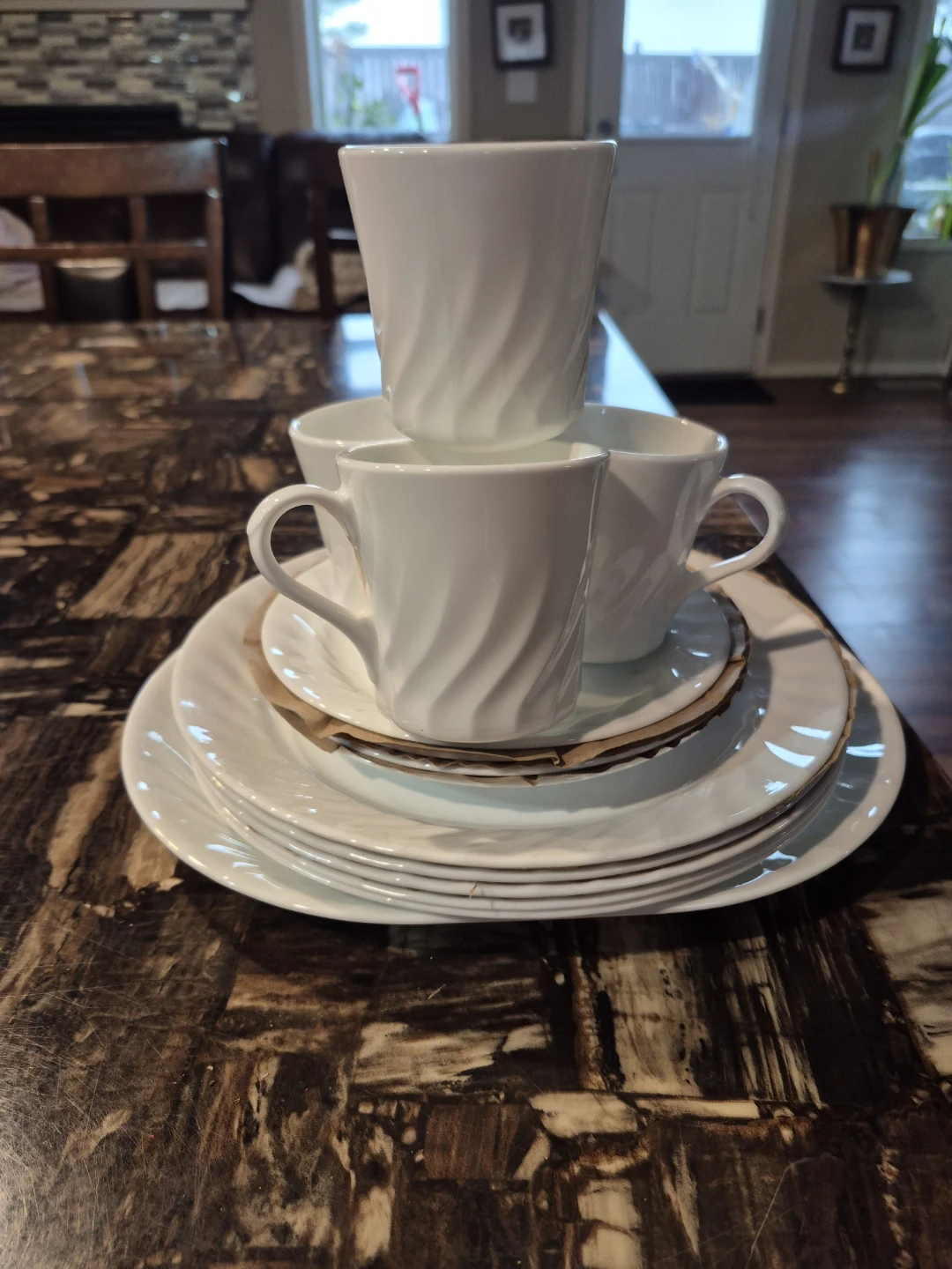 Set of 5 white swirl plates and 4 white swirl mugs