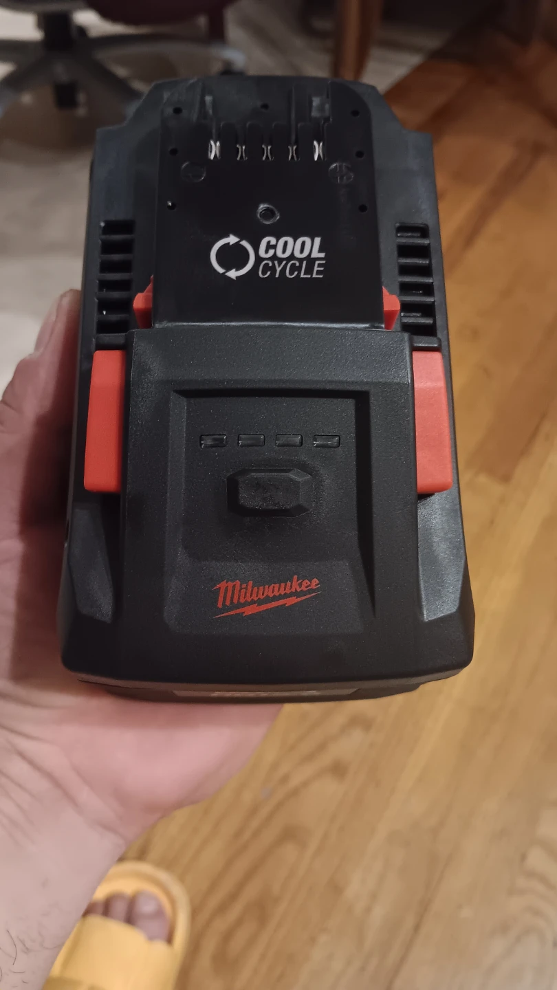 Milwaukee M18 REDLITHIUM FORGE HD12.0 Battery Pack - photo 3