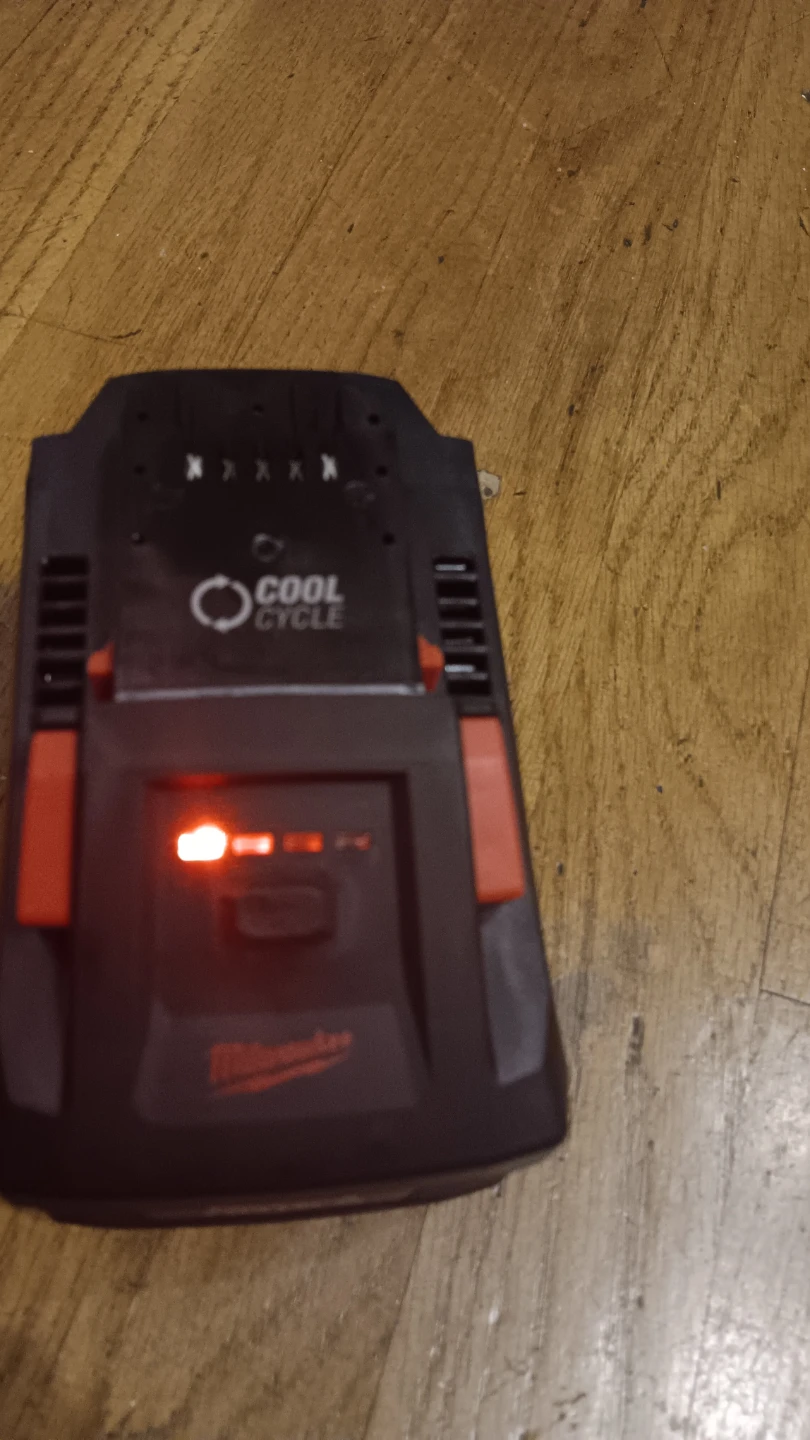 Milwaukee M18 REDLITHIUM FORGE HD12.0 Battery Pack - photo 4