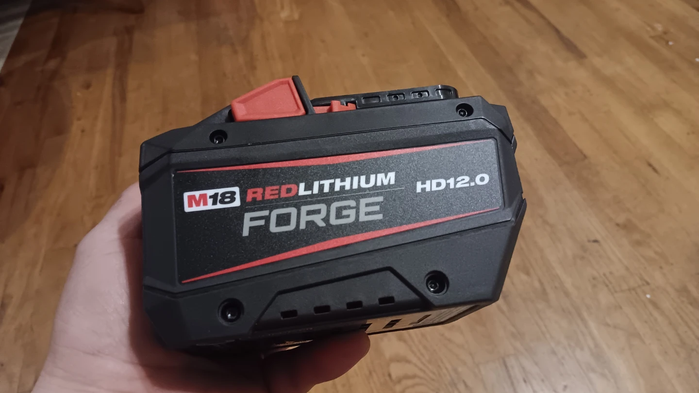 Milwaukee M18 REDLITHIUM FORGE HD12.0 Battery Pack - photo 5