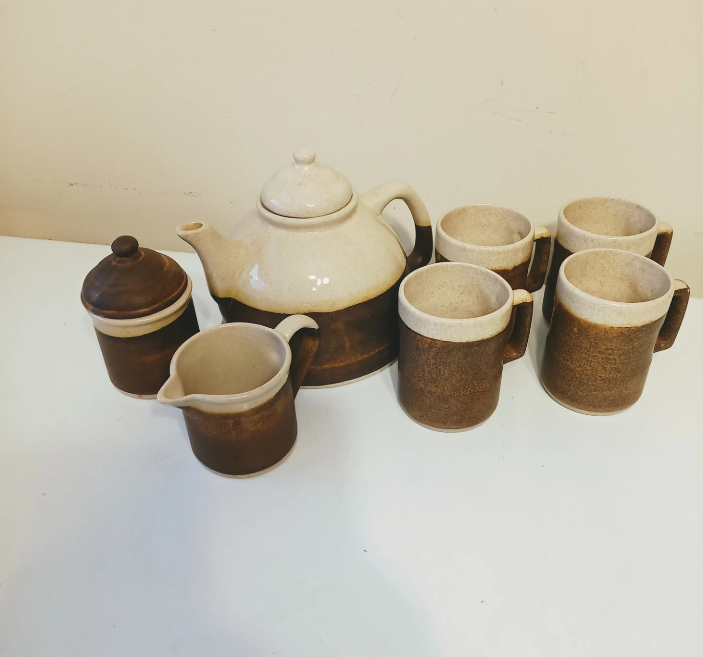 LikeNew~Tamlora Canada Studio Pottery Set 🥕