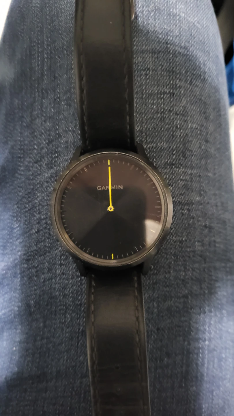 Garmin Vivomove Smartwatch - photo 3