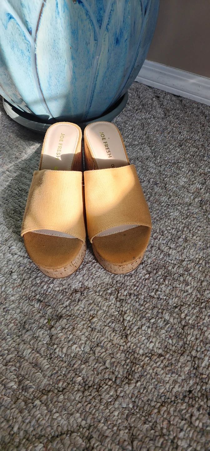 Joe Fresh Sandals - photo 4