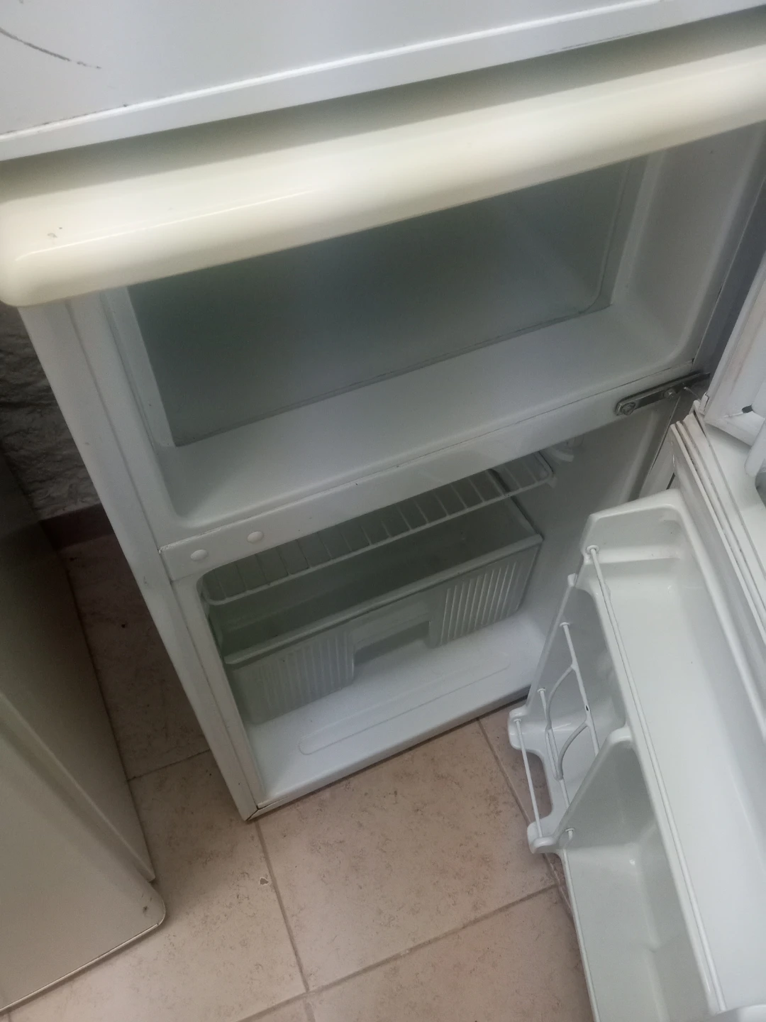 Summit Refrigerator - photo 4
