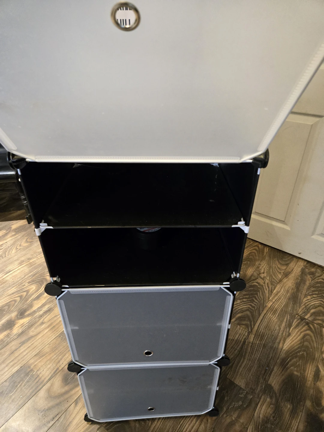 3-Tier Storage Shelf Unit with Doors - photo 2