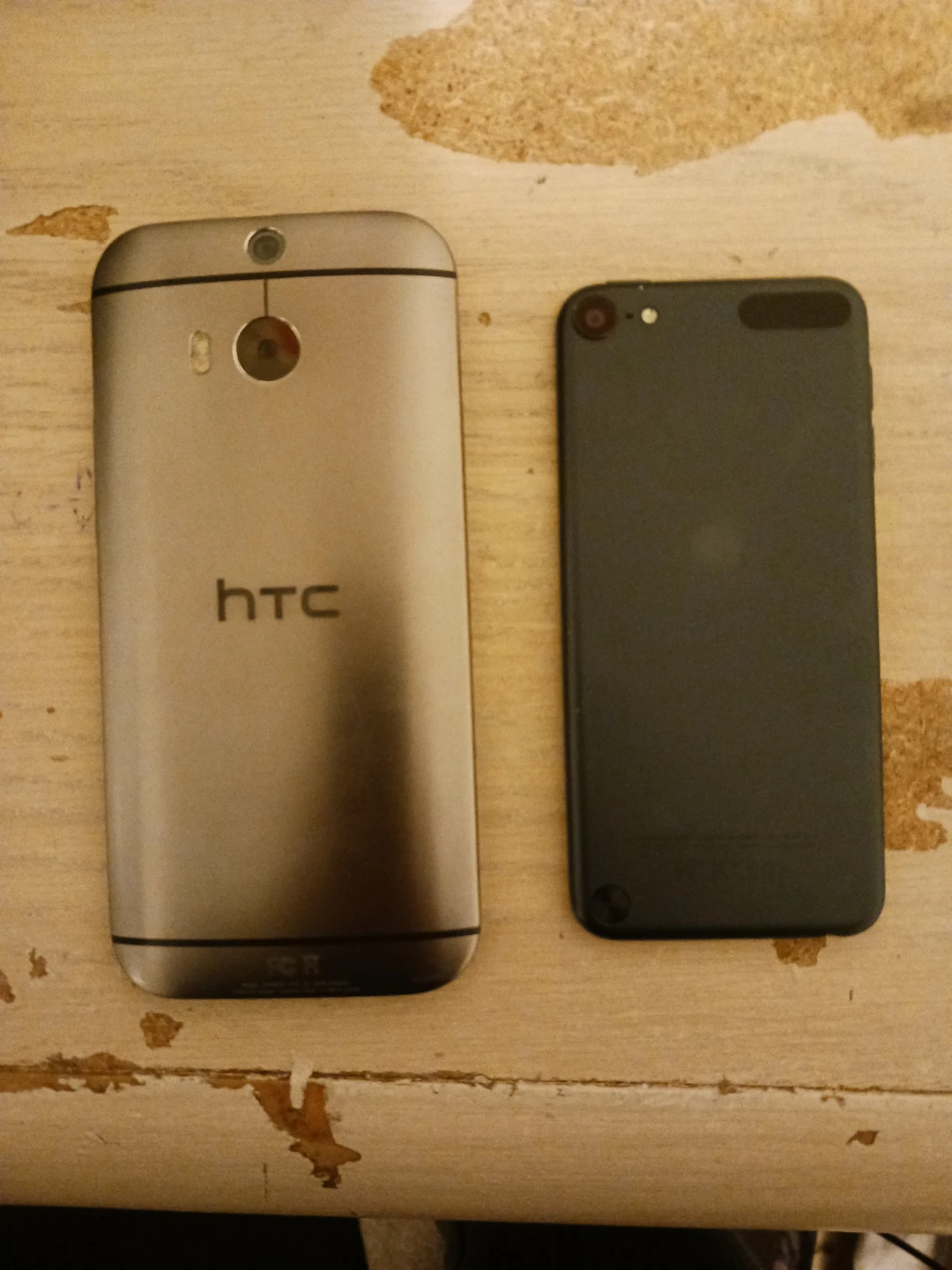 HTC One M8 and iPod Touch 5th Gen - photo 2