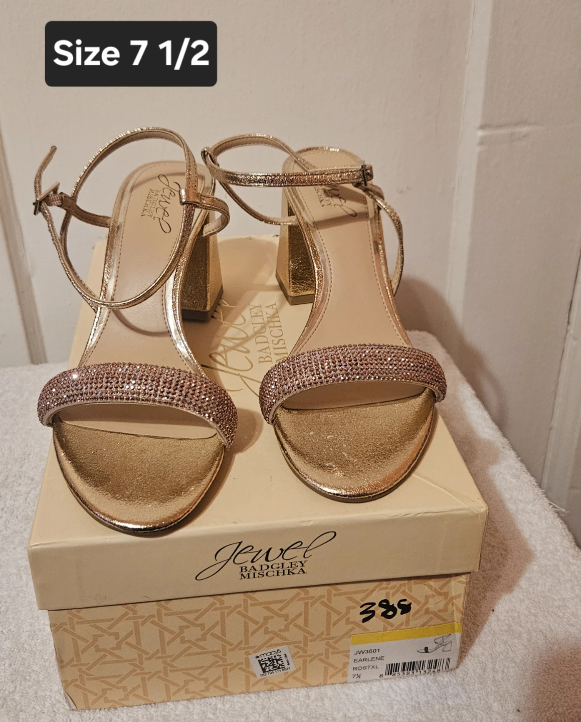Women's shoes.