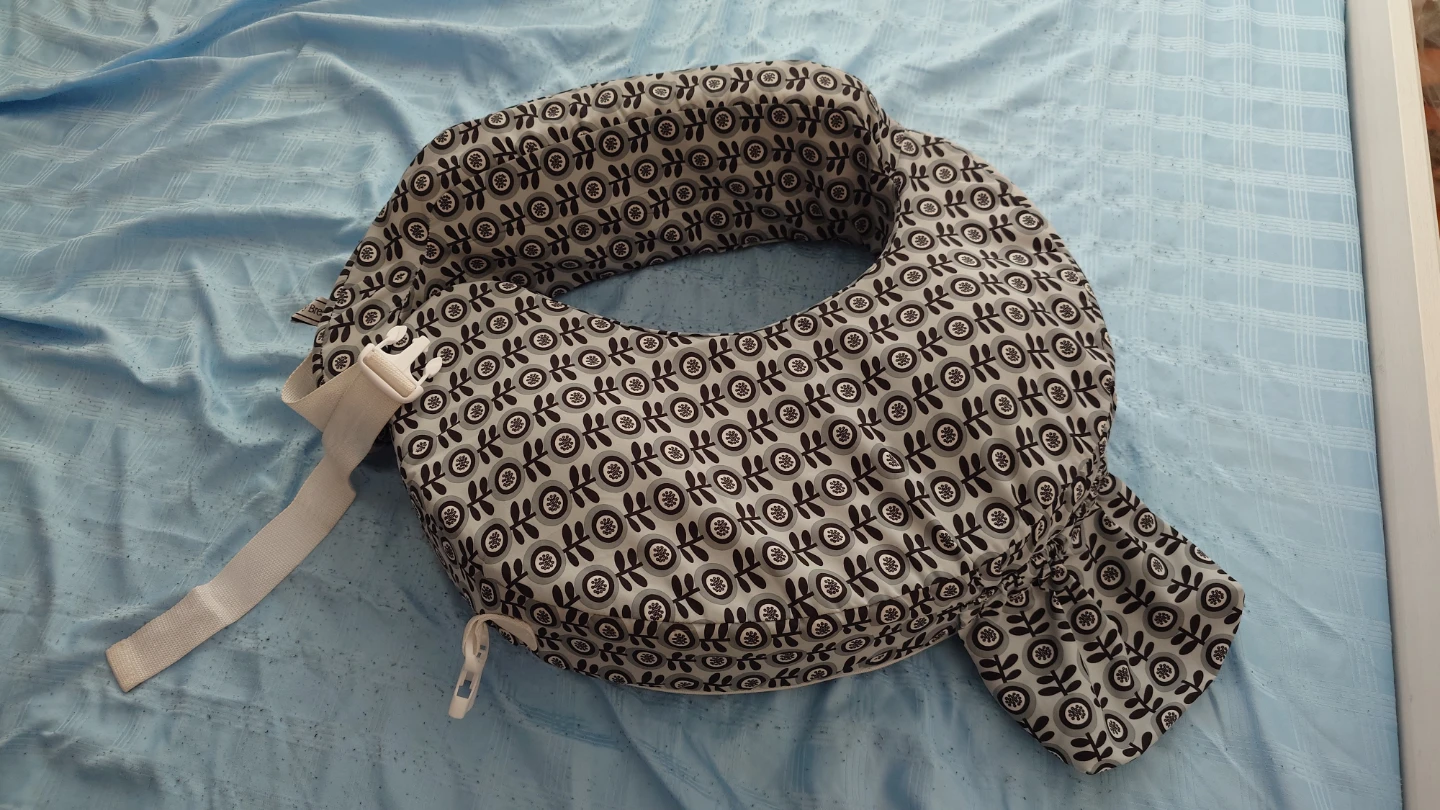 My Brest Friend Nursing Pillow with Strap