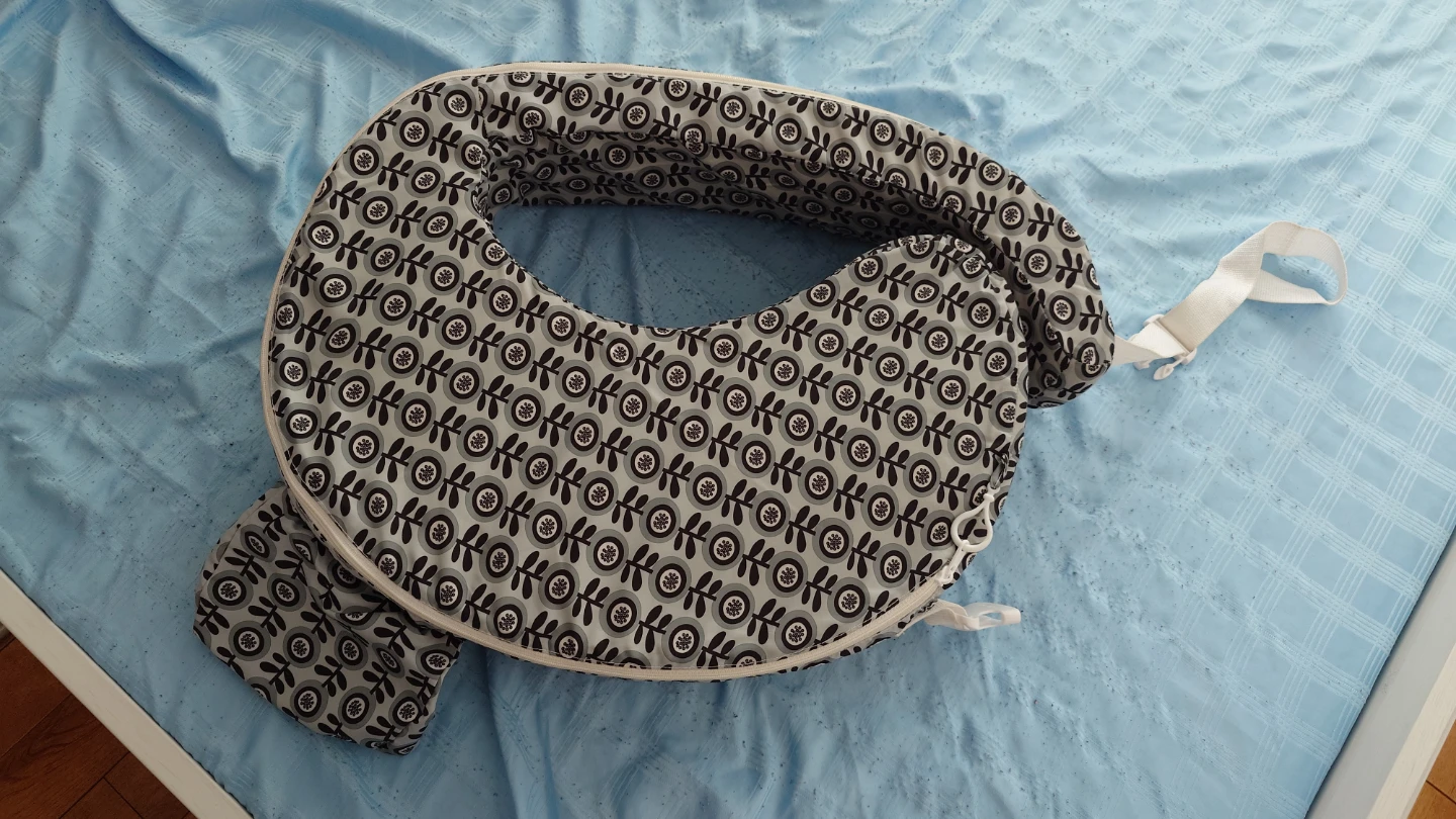My Brest Friend Nursing Pillow with Strap - photo 2