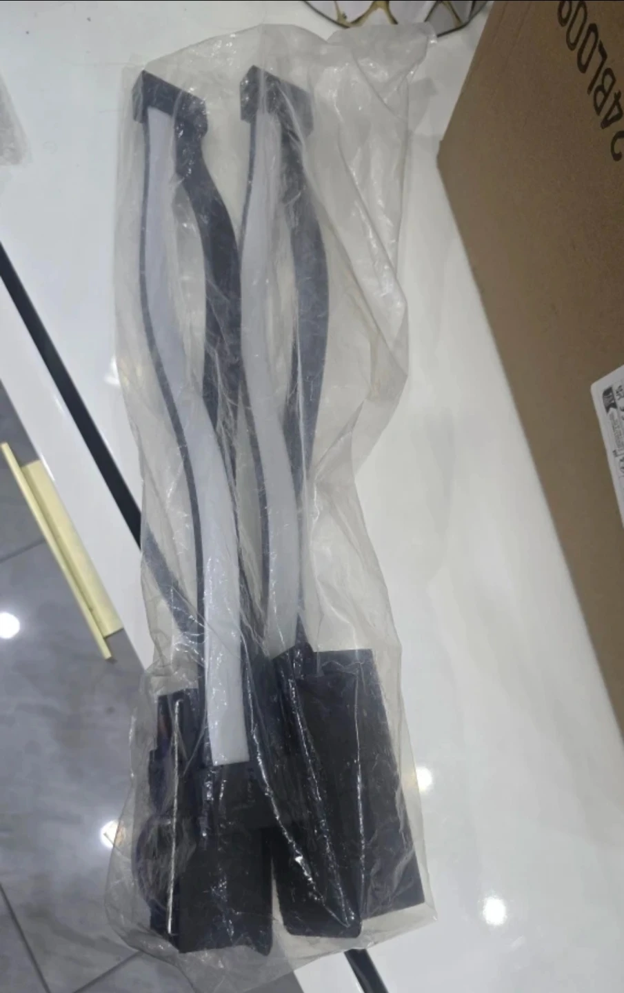Wall Lamp, Black & White, New in Package HARDWIRED - photo 3