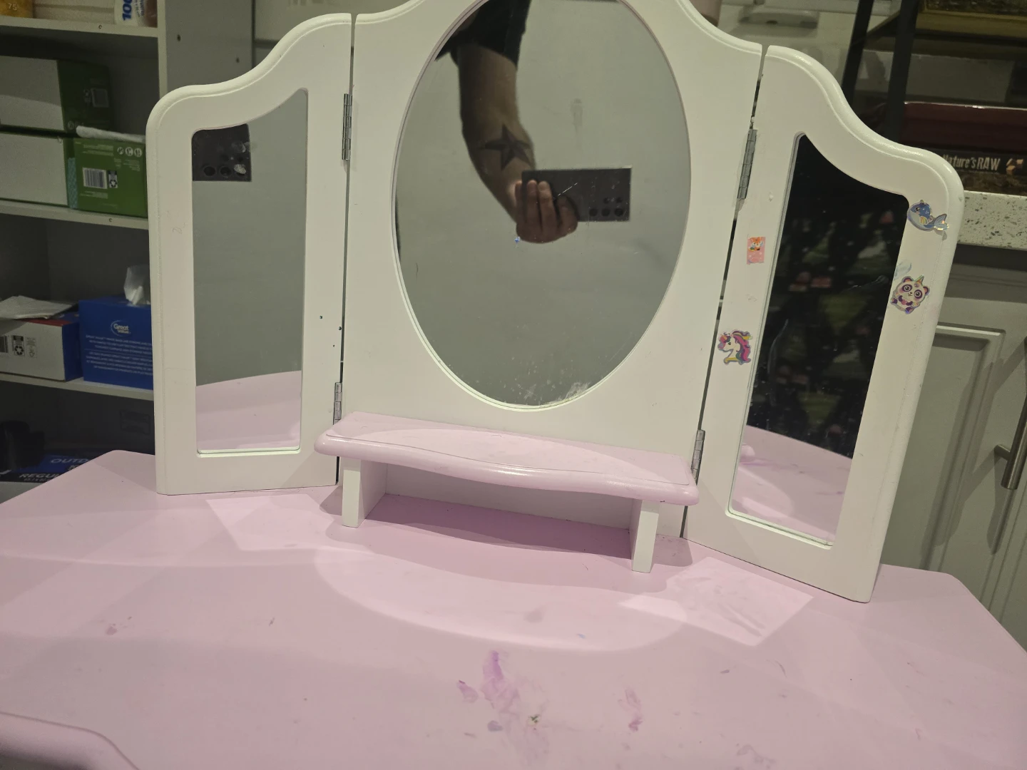 Kids Vanity Table and Stool Set - photo 2