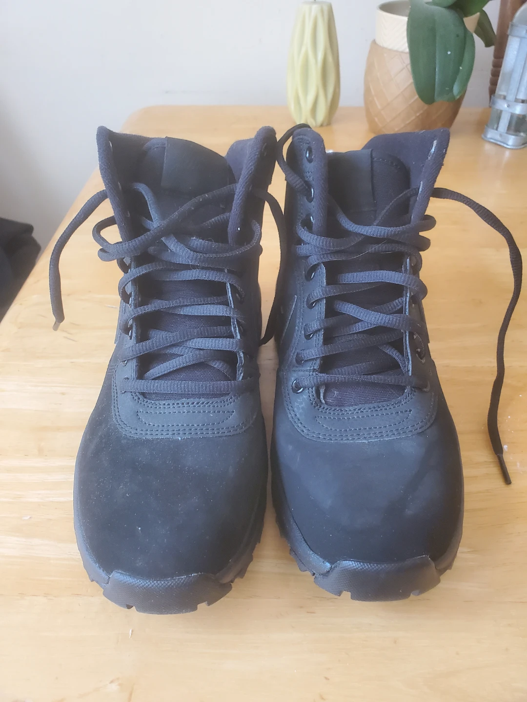 Nike Black High-Top Boots