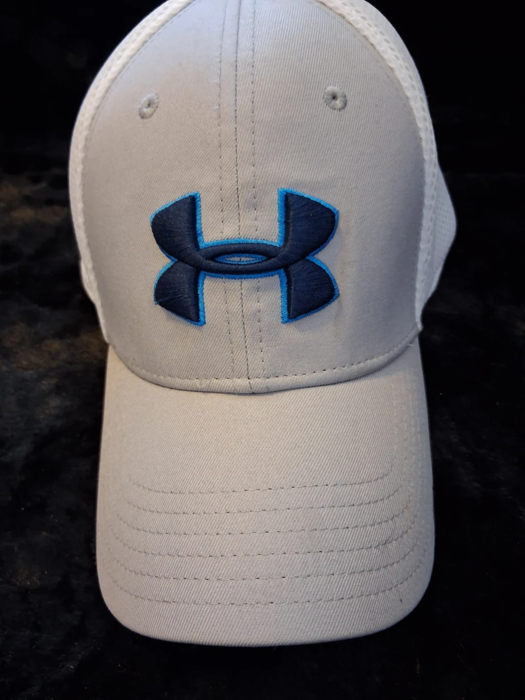 Under Armour Golf Cap Hat M/L Gray Mesh