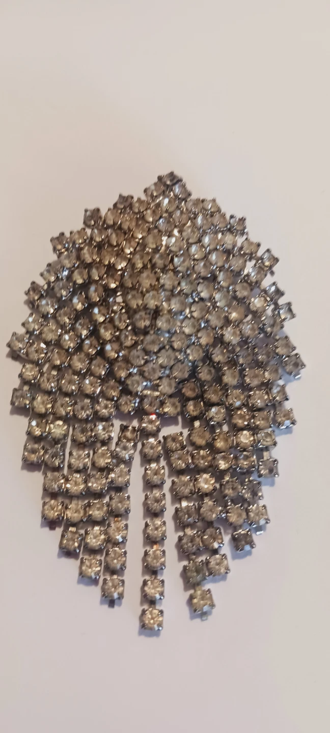 Gorgeous Vintage Sparkling Brooch with Rhinestones - photo 4