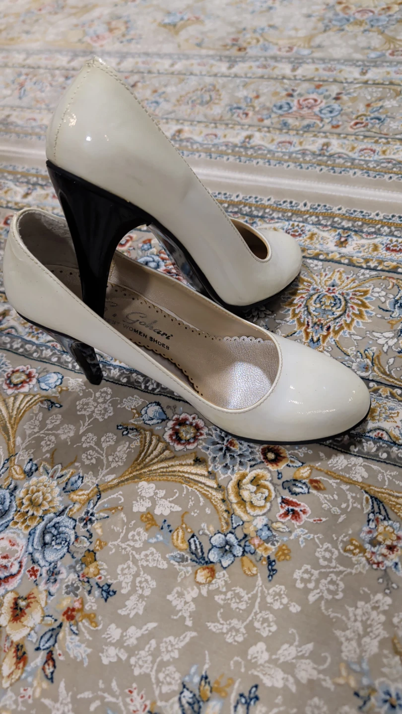 Gohari Women's White Patent Heels - photo 3