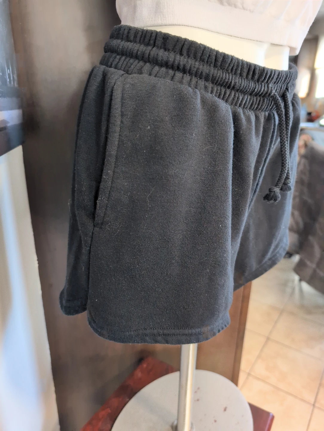 No Boundaries Black Sweat Shorts with Pockets - photo 2