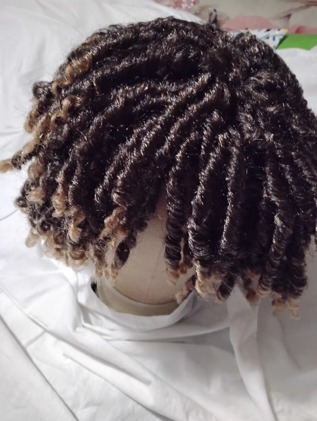 Twist Out Wig - Brown and Blonde Highlights - photo 4