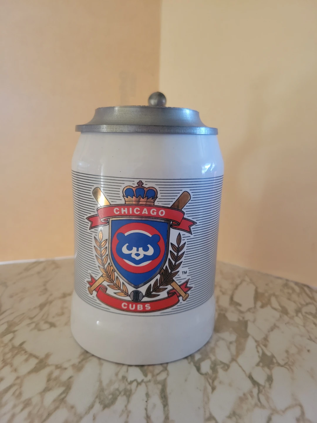 Chicago Cubs Beer Stein with Lid