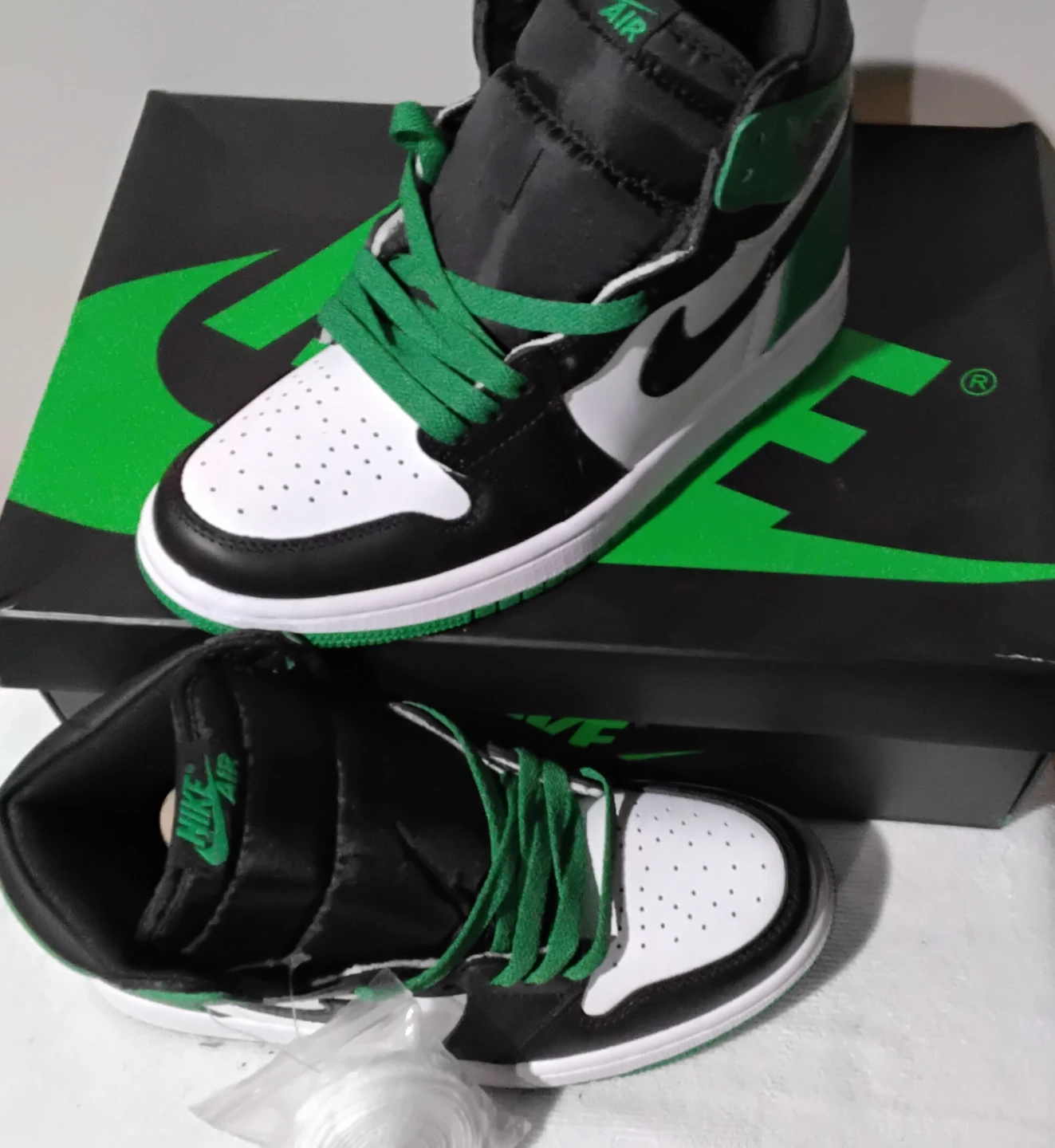 Nike Air Jordan 1 High OG "Celtics" Sneakers