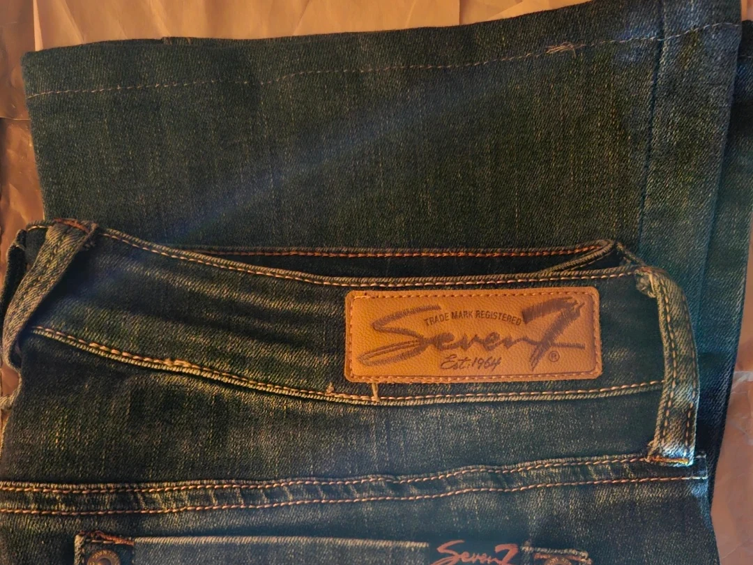 Seven 7 Blue Jeans w/ Silver Bling Pockets, 12, womens petite - photo 5