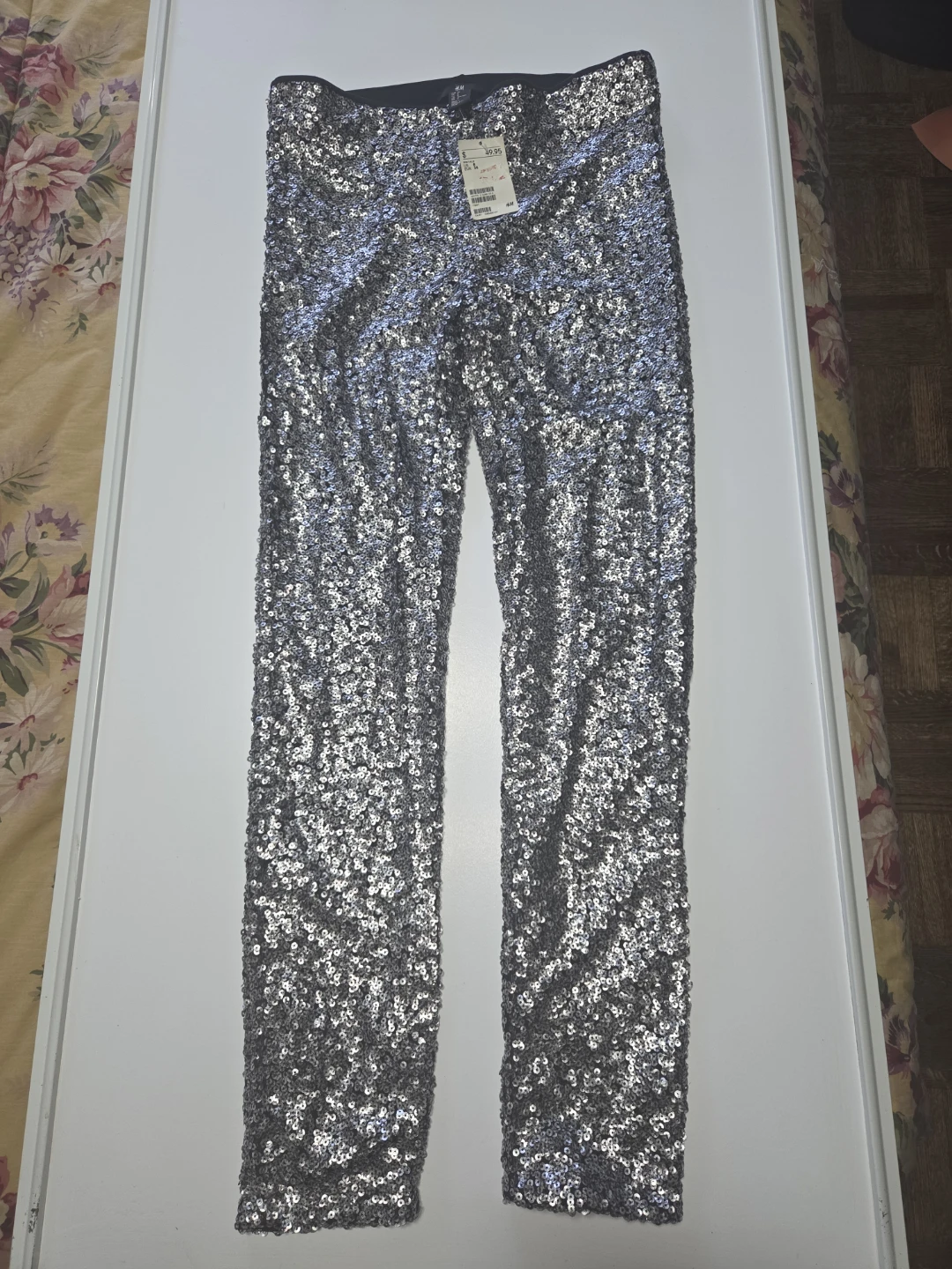 NEVER WORN H&M Silver Sequin Pants Size 8
