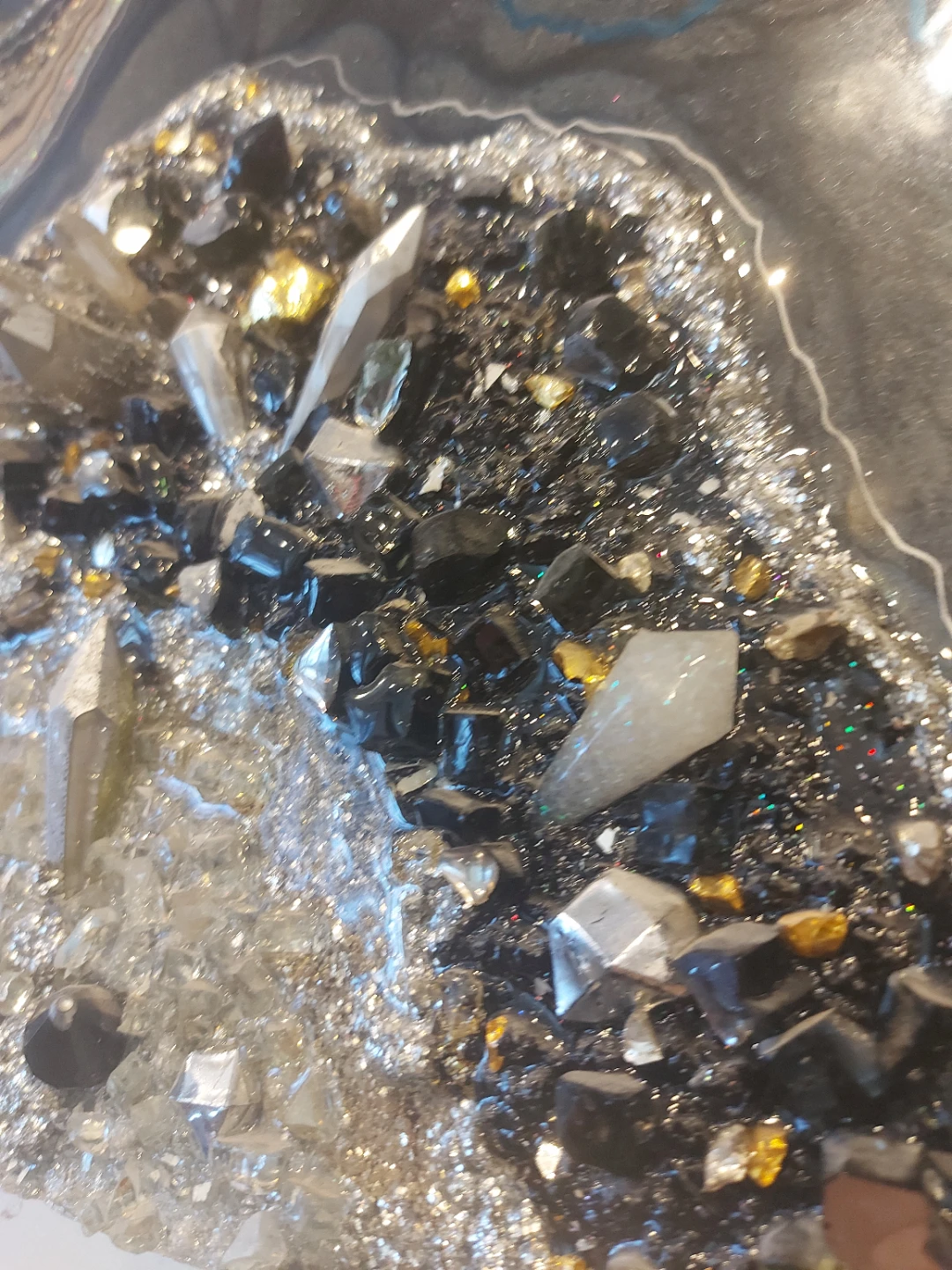 Large Geode Resin Art Wall Hanging - photo 2