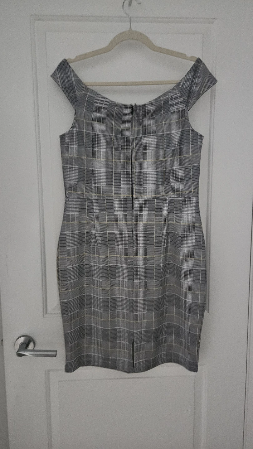 RICKI'S Plaid Off-the-Shoulder Dress Size 10 - photo 5