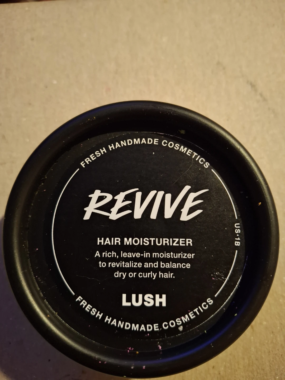 LUSH Revive Hair Moisturiser Leave-in for Dry & Curly Hair