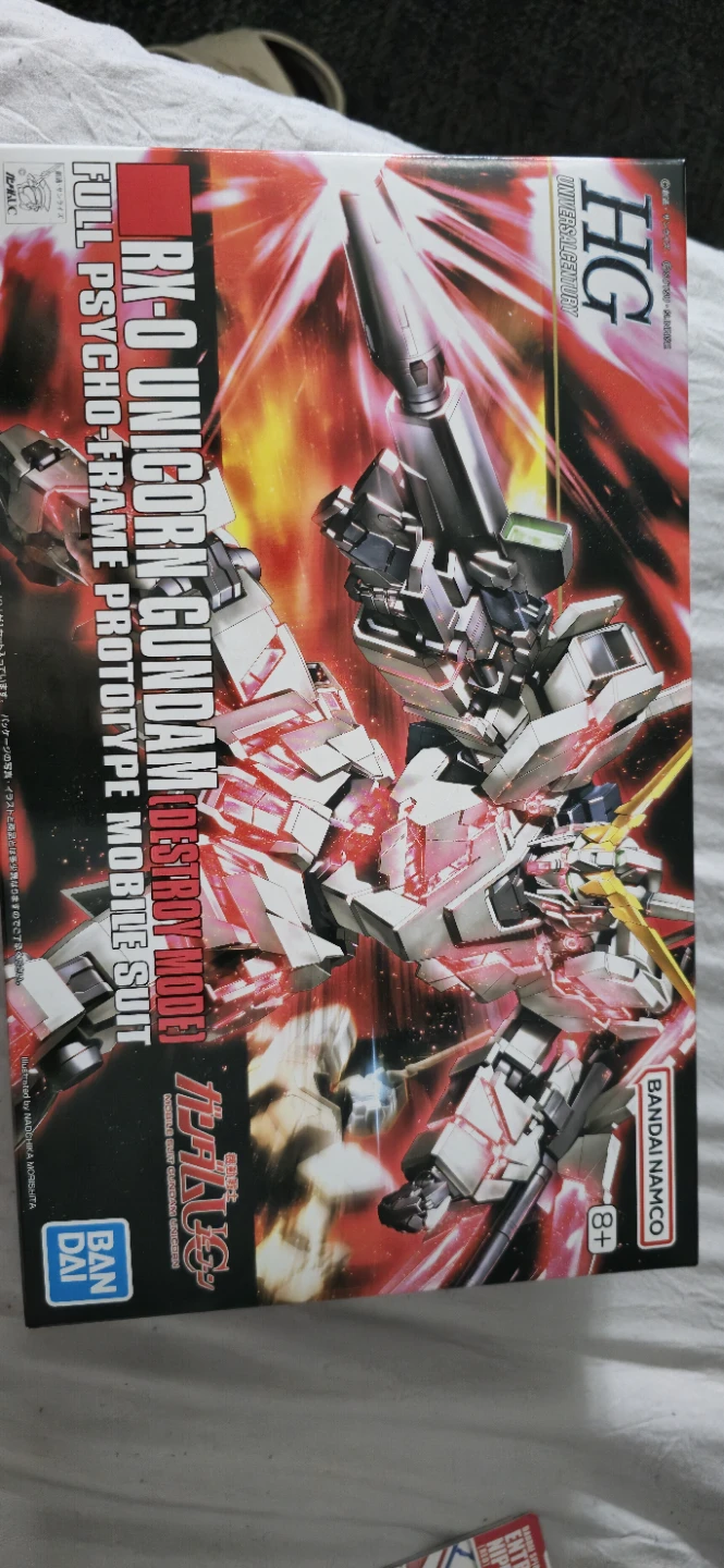HG RX-0 Unicorn Gundam (Destroy Mode) 1/144 Scale Model Kit - photo 5