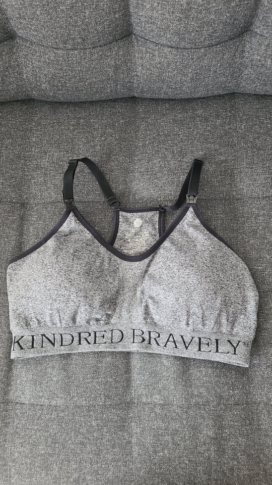 Kindred Bravely Maternity Nursing Sports Bra - Size Large🏆