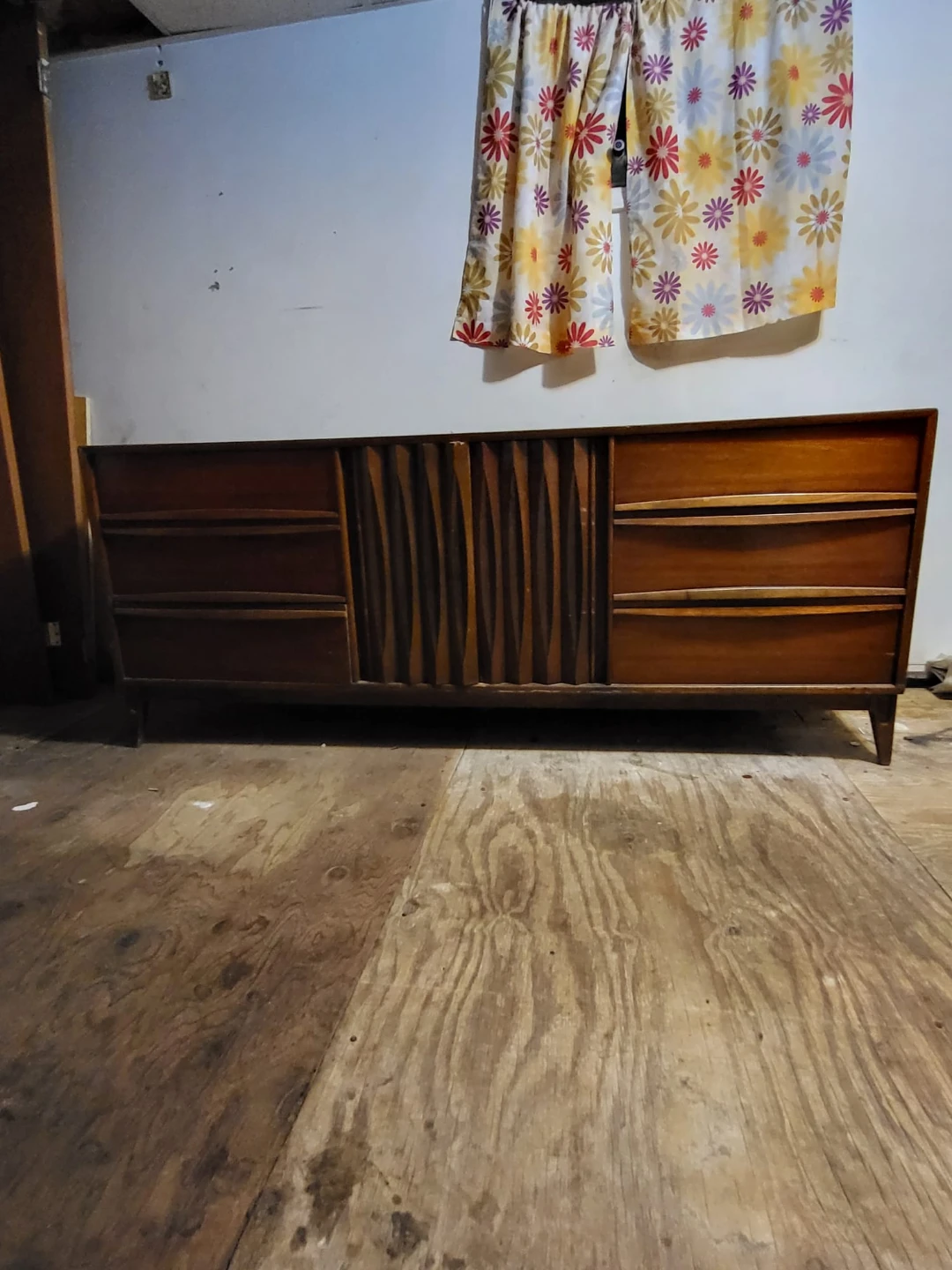 Wooden Dresser with 9 Drawers - photo 4
