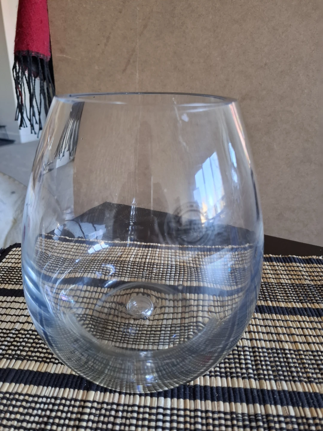 Clear Glass Vase - photo 2