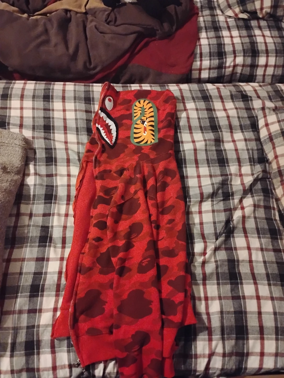 A BAPE red shark head hoodie - photo 5