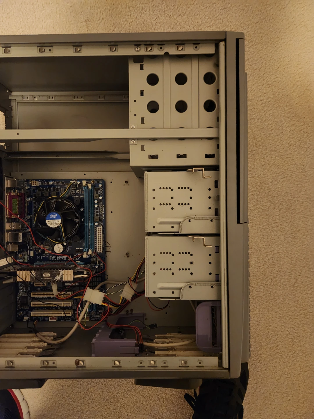 Antec PC Case with Gigabyte Motherboard - photo 3
