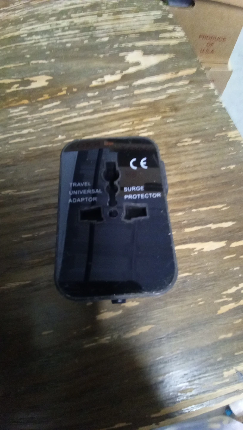Black Universal Travel Adapter with Surge Protector 🥕 - photo 2